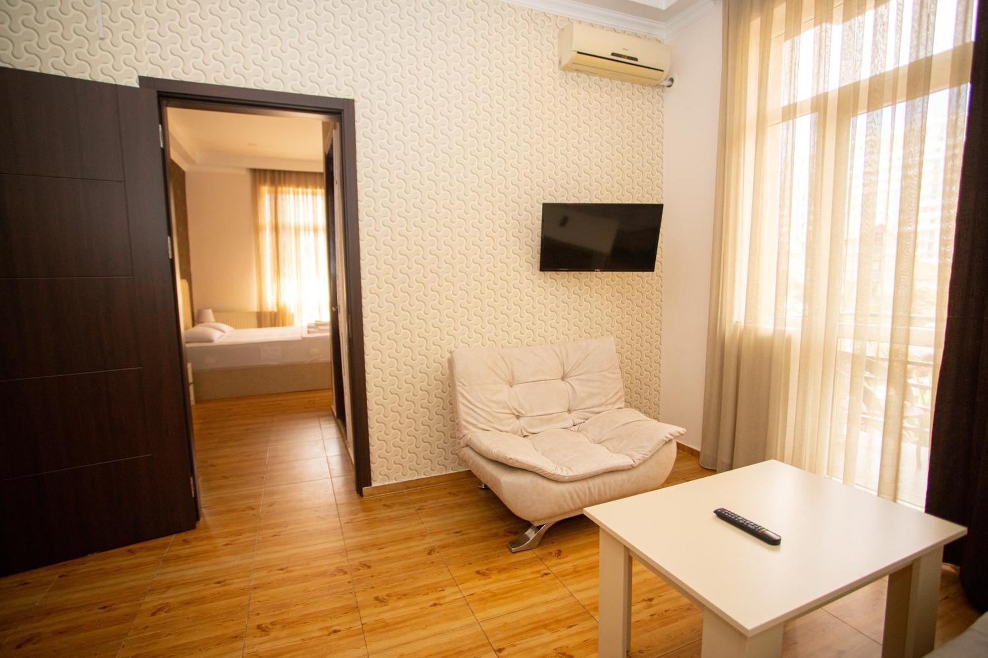 Irise Batumi Exterior foto