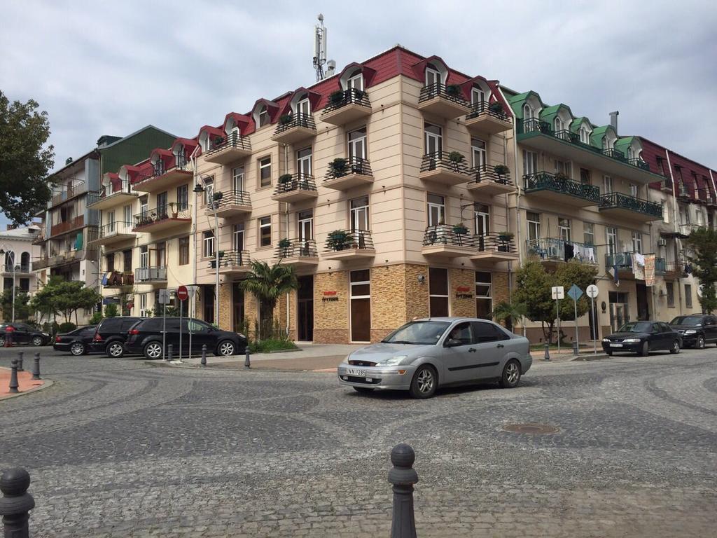 Irise Batumi Exterior foto